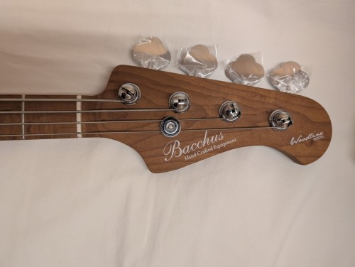 PXL_20251120_080625752